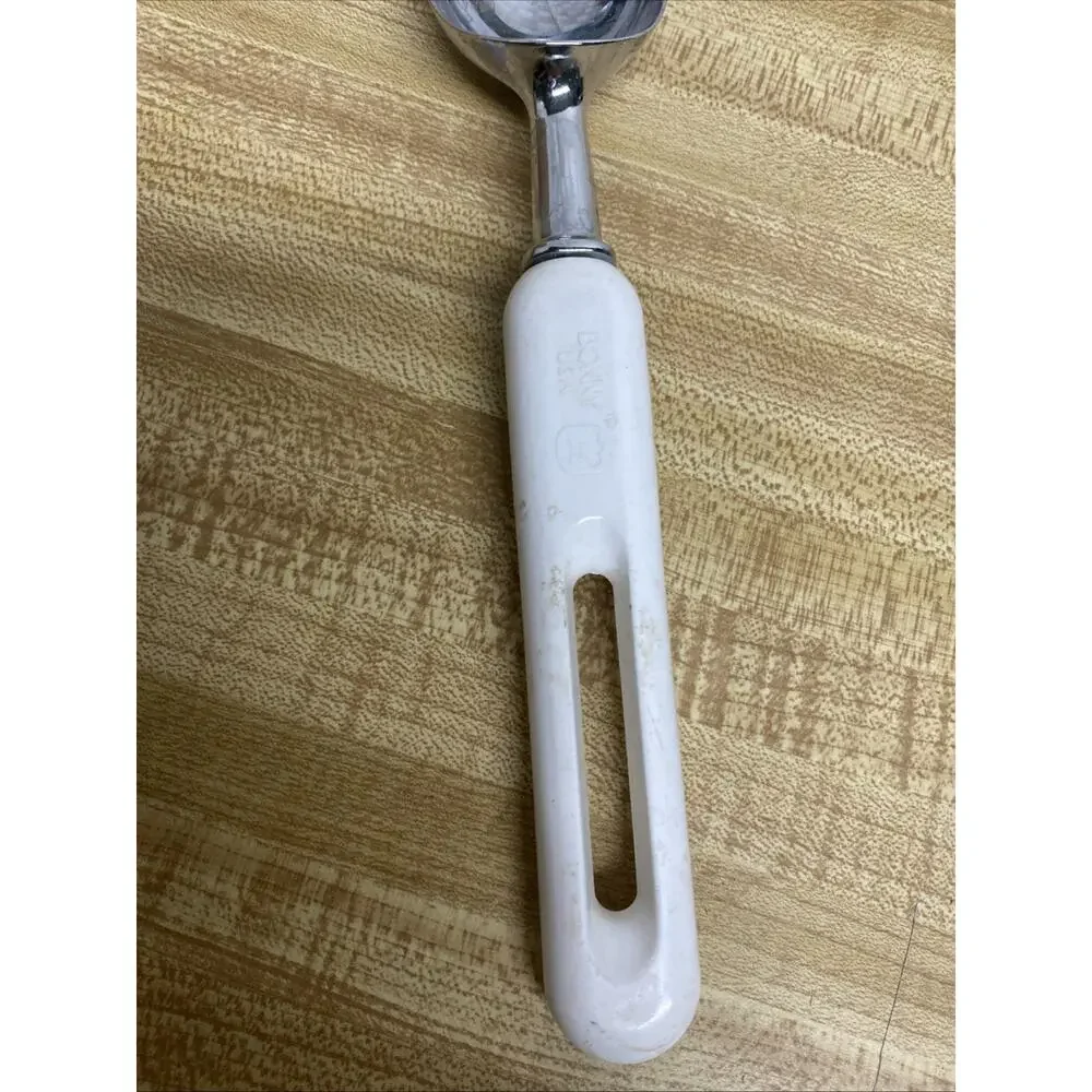 Vintage Bonny USA Ice Cream Scoop Plastic Handle Chrome Plated Kitchen Utensil